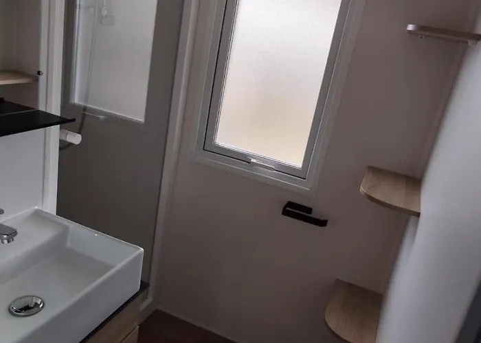 Κάμπινγκ Kokua Mobils Homes Residentiels 5 Etoiles *